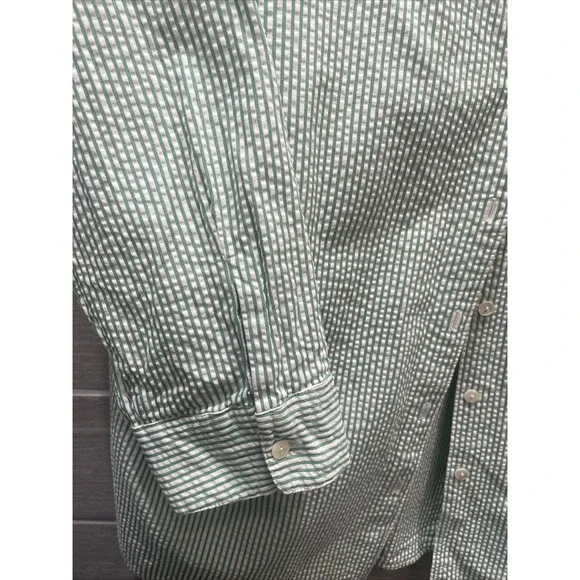 LL‎ BEAN Green White Stripe Seersucker Button Down Size 1X 3/4 Sleeve - Picture 2 of 6